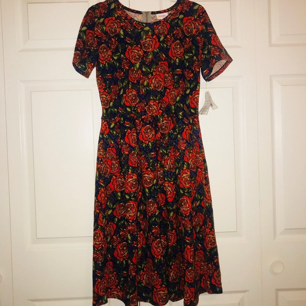 RETIRING STYLE NWT AMELIA